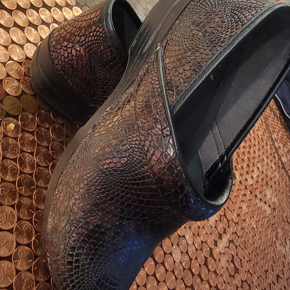 Dansko XP size 40